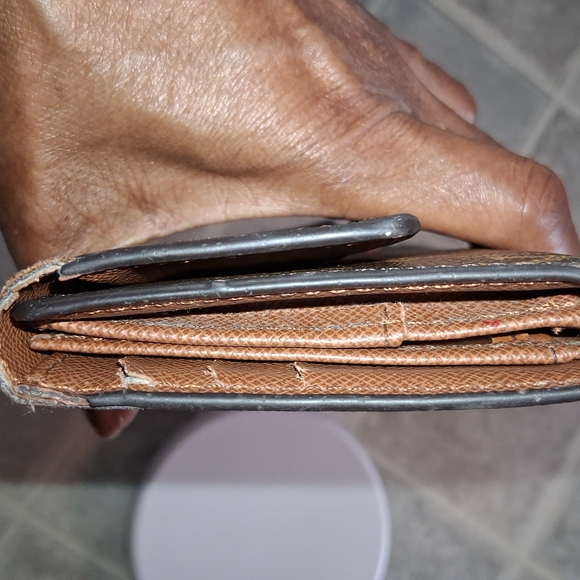 Louis Vuitton Dark Brown Monogram Wallet - Picture 10 of 15